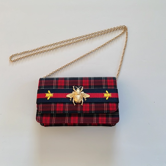 Plaid Holiday Bee Clutch or Crossbody with Gold Detachable Chain - Picture 5 of 7